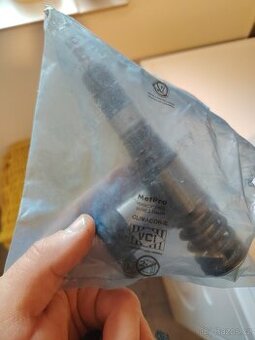 Prodám nový  vstřik na  Passat B6