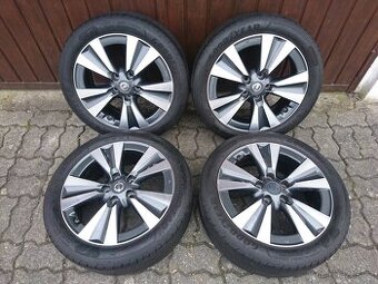 Nissan Pulsar 17" Originální letní 205/50/17 alu kola
