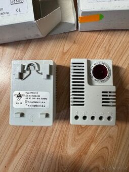 Elektronický hygrostat EFR012  NOVÝ
