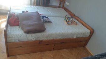 Postele masiv dřevo borovice 2ks