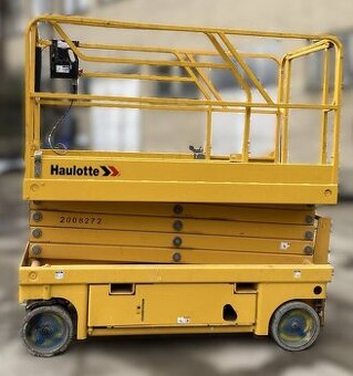 Nůžková zvedací plošina Haulotte Compact 12
