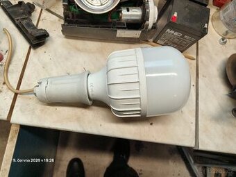 Žárovka Led výbojka s paticí E40 46W