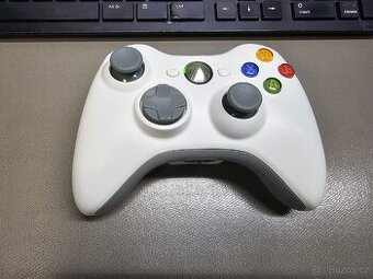 Ovladač xbox 360 - 1