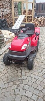 Zahradní traktůrek Castel Garden