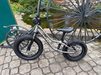 Rascal Punk odrážedlo