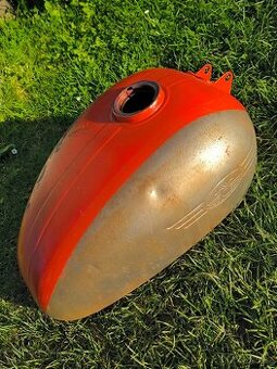 Nádrž Jawa 250/350 Panelka