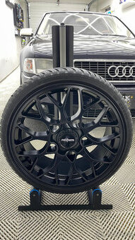 Rotiform R190 19x8.5 5x112 66.56 ET45