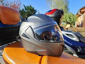 Výklopná helma Ridero
