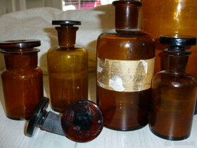 Staré lékárenské lahvičky - dózy - 1
