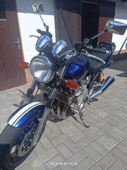 Yamaha xjr1300