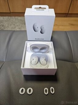 Bezdrátová Bluetooth sluchátka Samsung Buds Live