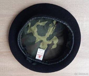 OBOUSTRANNÝ ČERNÝ BARET AČR