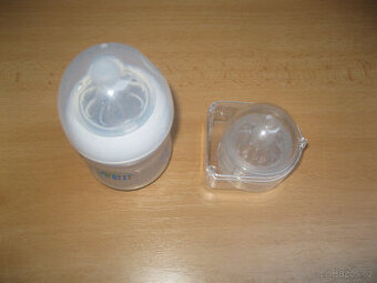 Láhev Philips AVENT Natural 125ml +2x Dudlík2 (Brno/Kyjov)