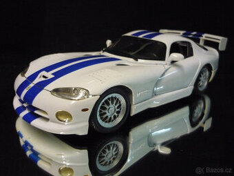 Dodge Viper GTS-R Maisto 1/18