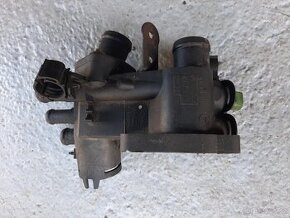 Těleso termostatu, VW Golf 4, Jetta, Bora