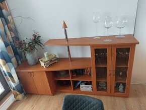 Nábytková stěna + deska stolu - 1