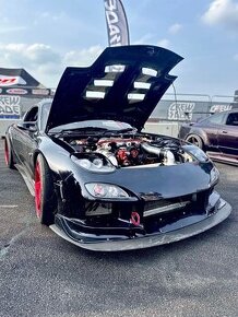 Mazda rx-7 fd3s závodní speciál