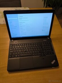 Lenovo ThinkPad Edge E540 - 1
