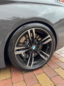 Bmw kola M437