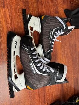 Hokejové brusle Bauer Supreme Velikost 45.5 + taška