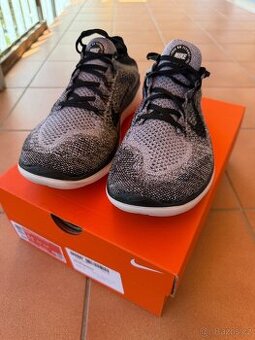 Boty Nike Free RN Flyknit – téměř nesehnatelné - jako nové