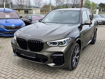 BMW X5 40i xDrive Mpaket HUD LASER KARBON KAMERA TAŽNÉ