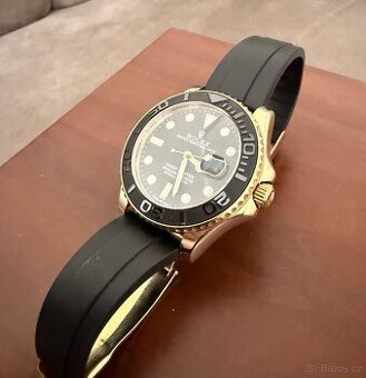 Yacht-Master 42 / LUXUSNÍ