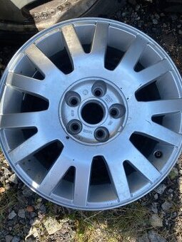 ŠKODA SUPERB 1XKS 3U0601025B R167JX16H2ET37