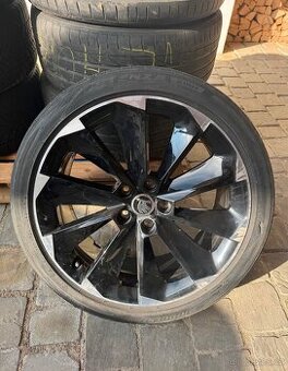 Prodám originální kola Škoda Supernova R19