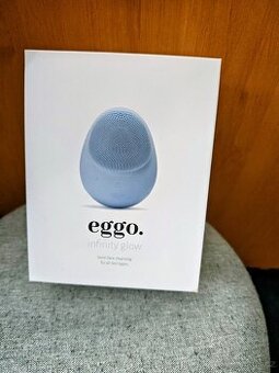Eggo sonický čistící kartáček na pleť