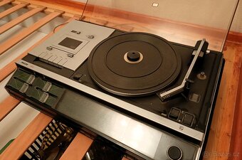 Retro gramofonová souprava Philips