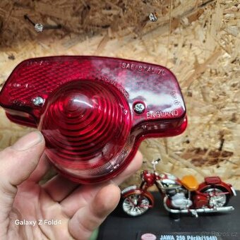 Jawa californian 350 světlomet Lucas