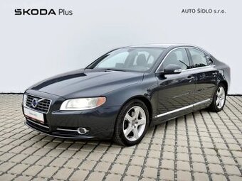 Volvo S80, D5 R-DESIGN MOMENTUM
