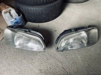 Peugeot 106 světla