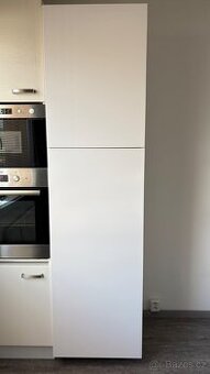 Vysoká kuchyňská skříň IKEA METOD MAXIMERA