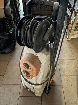 Tlaková myčka RE 281