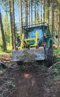 UKT John Deere 5720 připraven do práce