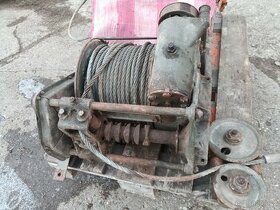 V3s vyprošťovací naviják+lano+kladky.Malotraktor,traktor