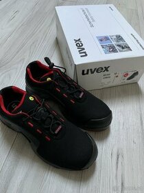 pracovní boty UVEX - 1
