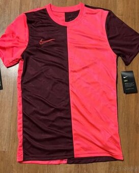 Triko Nike - Dry, velikost S