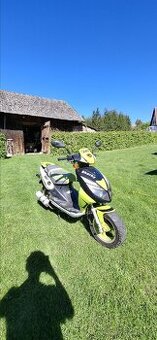 Skútr 50ccm 2t