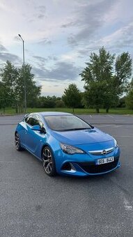 Opel Astra J GTC OPC