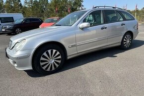 Mercedes-Benz Třídy C 240 4MATIC
