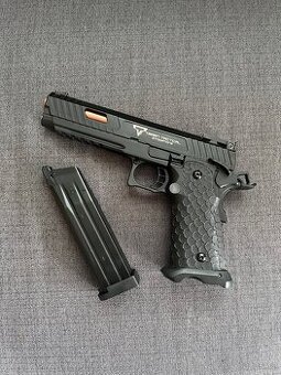 Airsoft pistol COMBAT MASTER