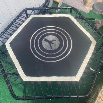 Trampolína - 1