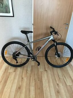 Dámské městské kolo CANNONDALE