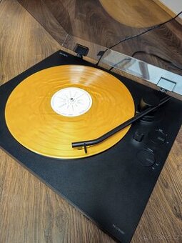 Gramofon Sony PS-LX310BT