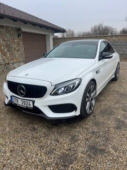 Mercedes Benz C250 4matic 150kw model 2015