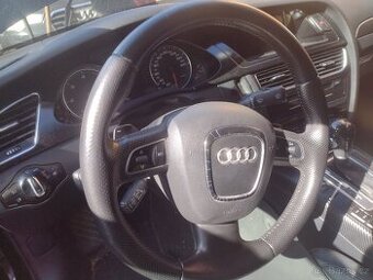 Audi A4 b8,A5,A6 4f tříramenný multifunkční volant s pádlama