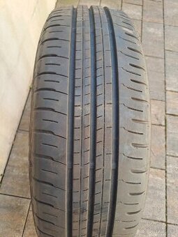Pneu 205x65x16